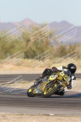 media/Nov-02-2025-CVMA (Sun) [[337aff29ab]]/Race 17-Amateur Supersport Middleweight/